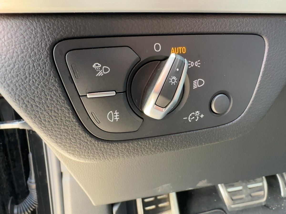 Q5 40 2.0 TDI quattro S line Navi Kamera