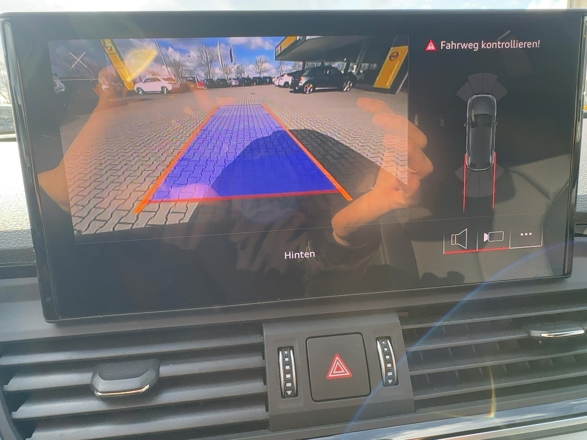 Q5 40 2.0 TDI quattro S line Navi Kamera