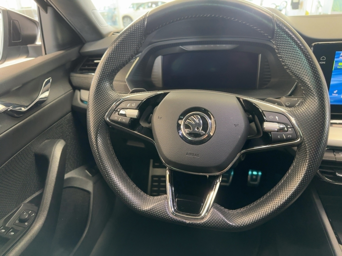 Octavia Combi 2.0 TDI DPF First Edition (EU 6d-T