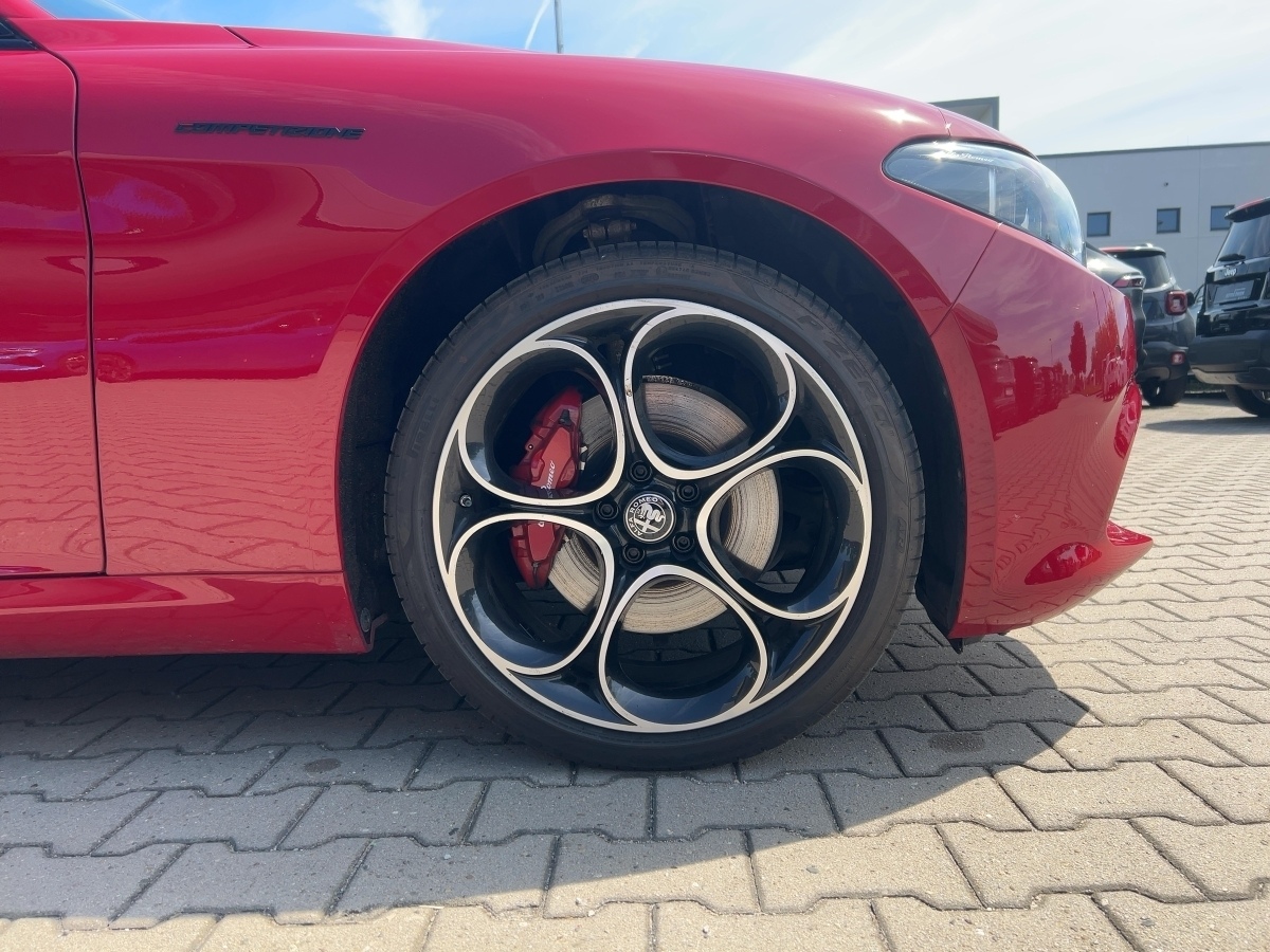Giulia 2.0 Turbo 16V Competizione Q4 (EURO 6d)
