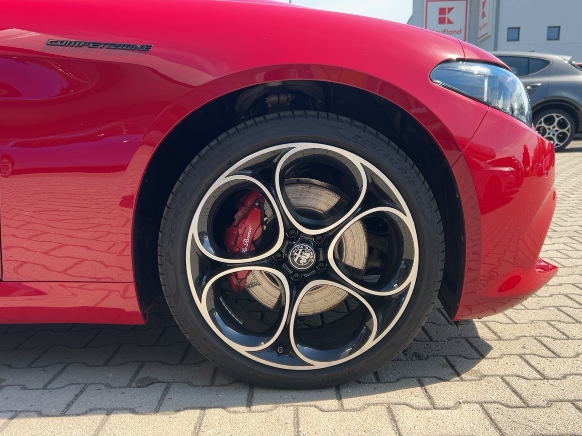 Giulia 2.0 Turbo 16V Competizione Q4 (EURO 6d)