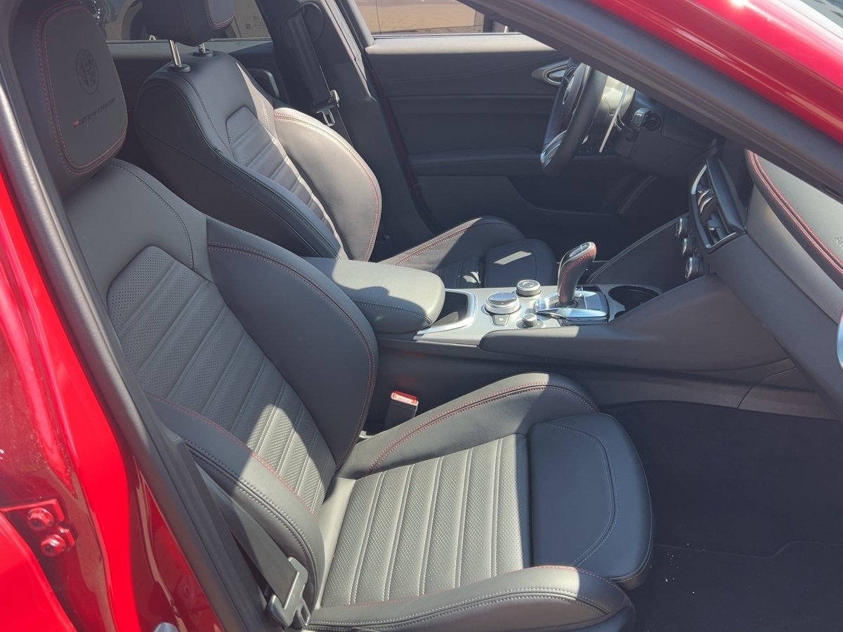 Giulia 2.0 Turbo 16V Competizione Q4 (EURO 6d)