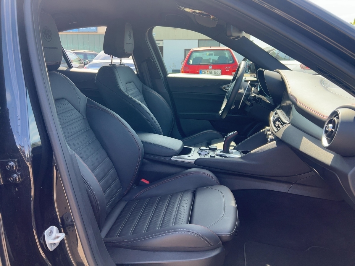 Giulia 2.0 Turbo 16V Competizione Q4 (EURO 6d)