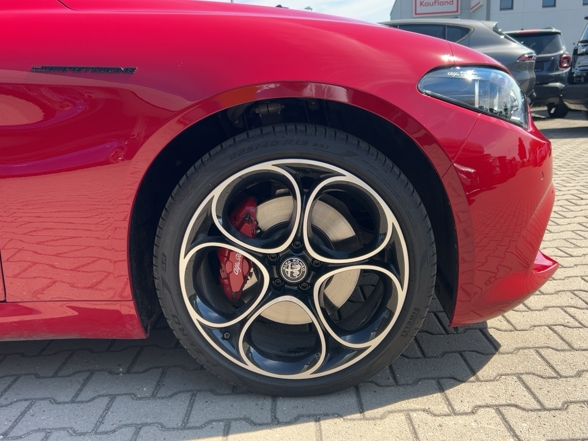 Giulia 2.0 Turbo 16V Competizione Q4 (EURO 6d)