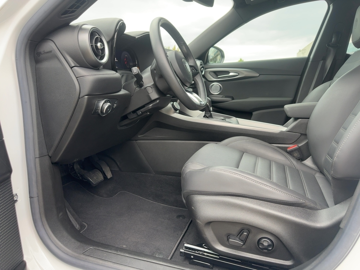 500X 1.5 Mild-Hybrid Basis Dolcevita 4x2