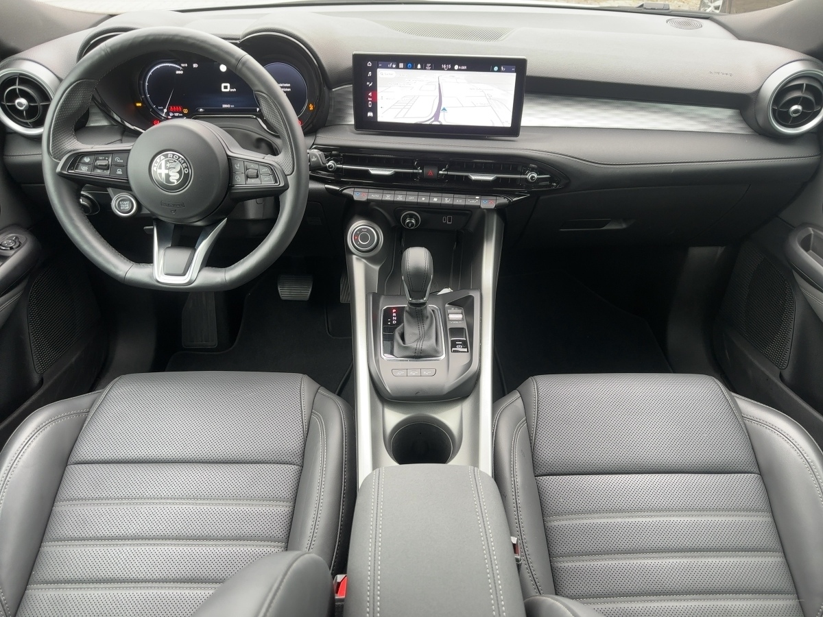 500X 1.5 Mild-Hybrid Basis Dolcevita 4x2