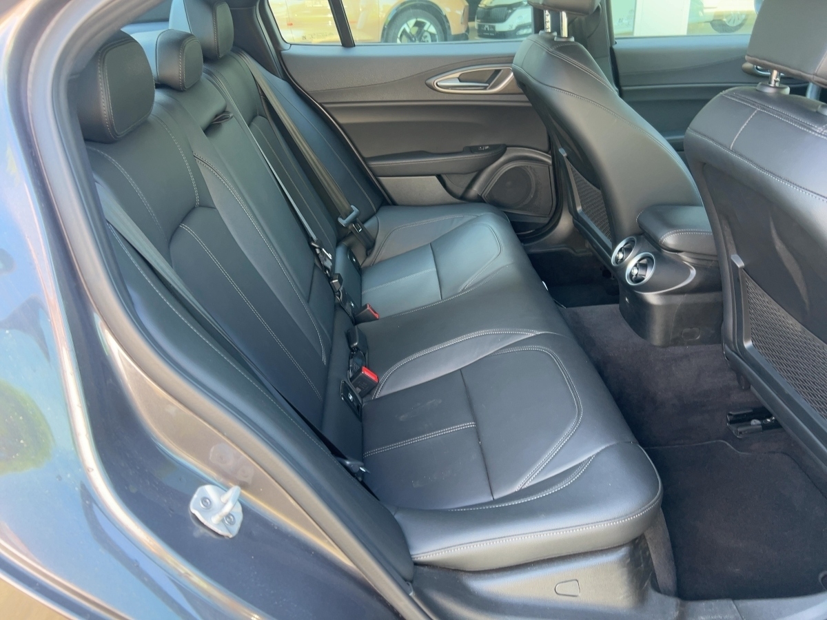 Giulia 2.0 Turbo 16V Ti Q4 (EURO 6d)