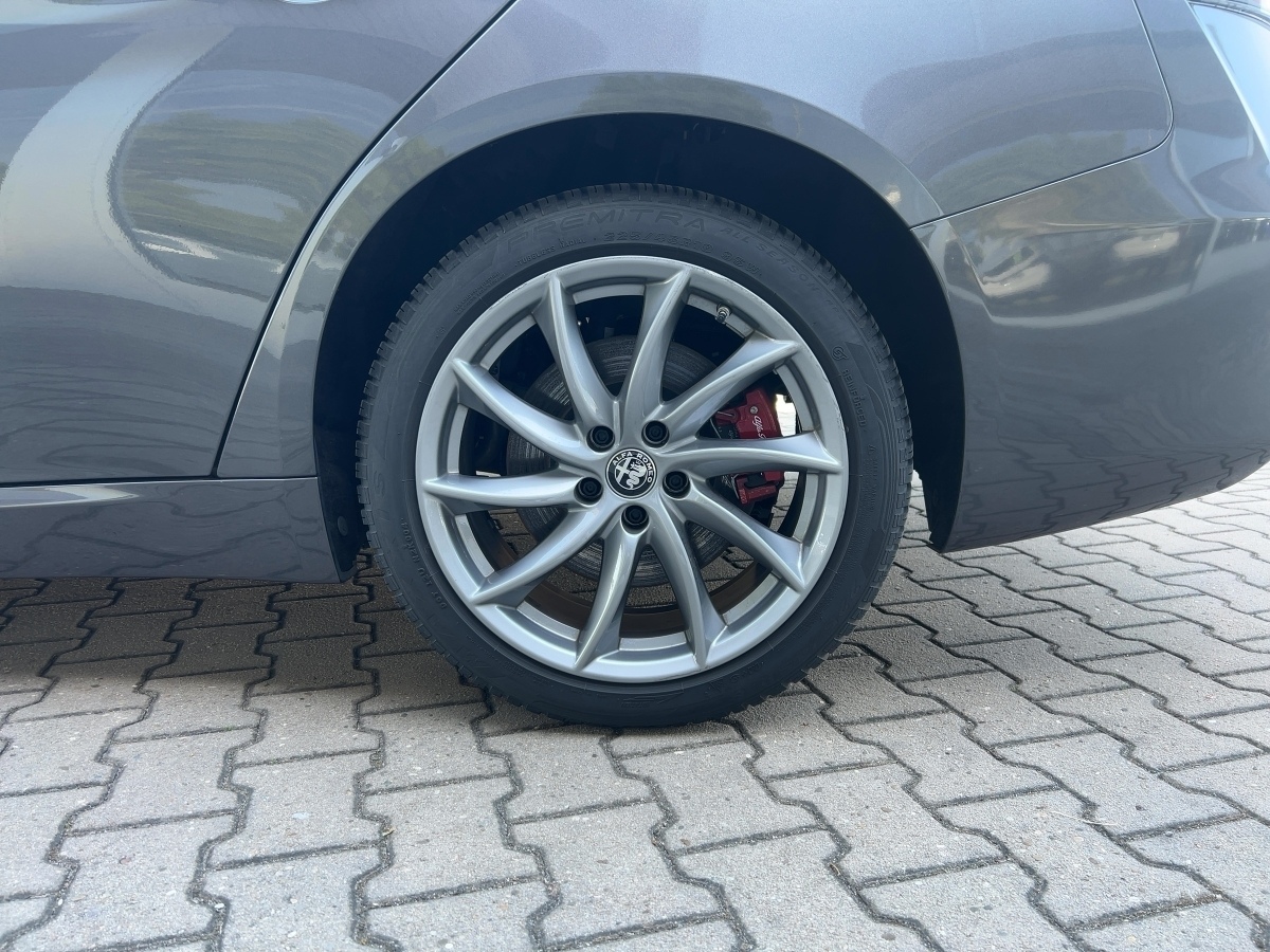 Giulia 2.0 Turbo 16V Ti Q4 (EURO 6d)