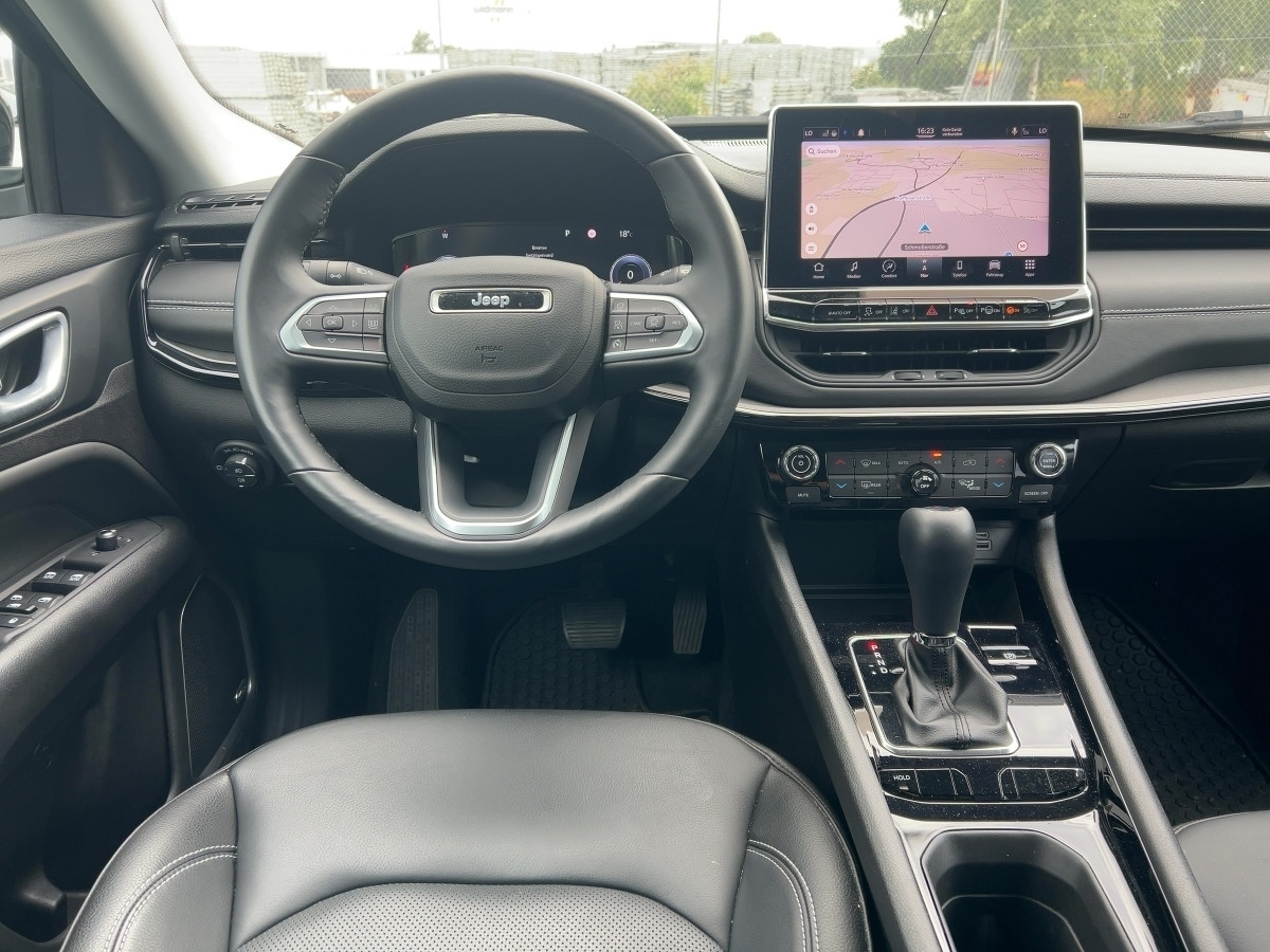 500 1.0 Mild Hybrid Red