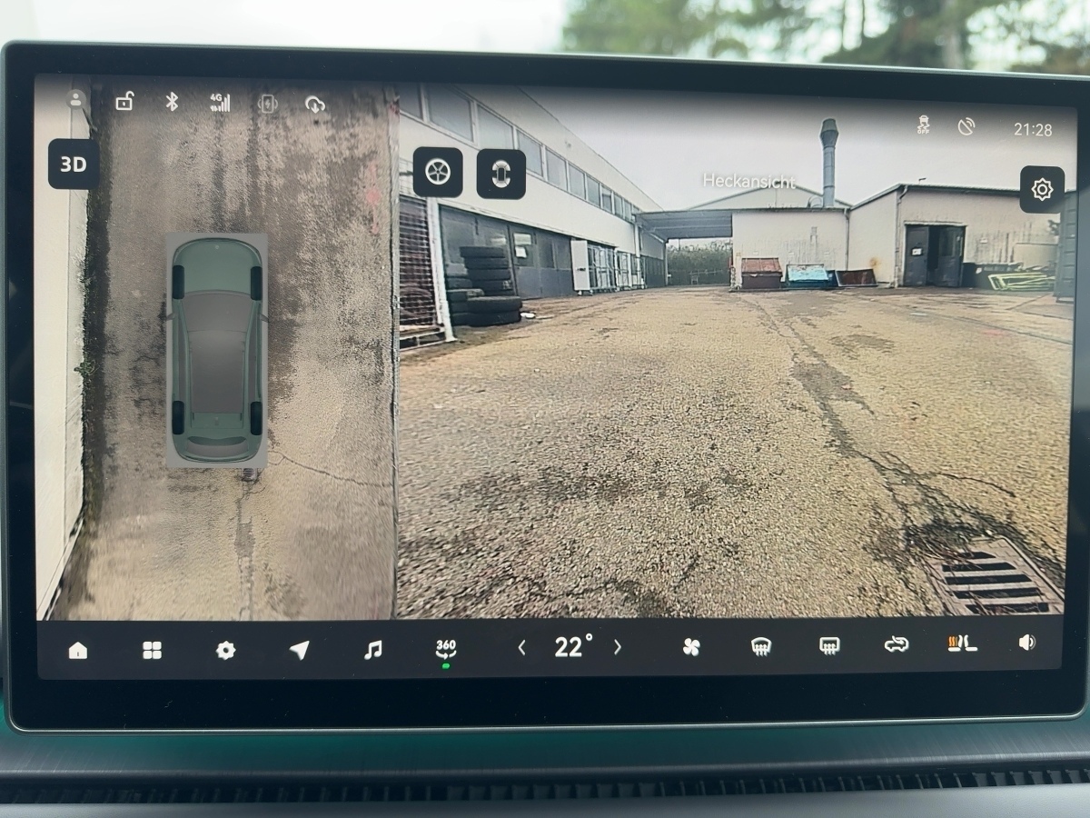 C10  Elektro Navigationssystem 360° Kamera