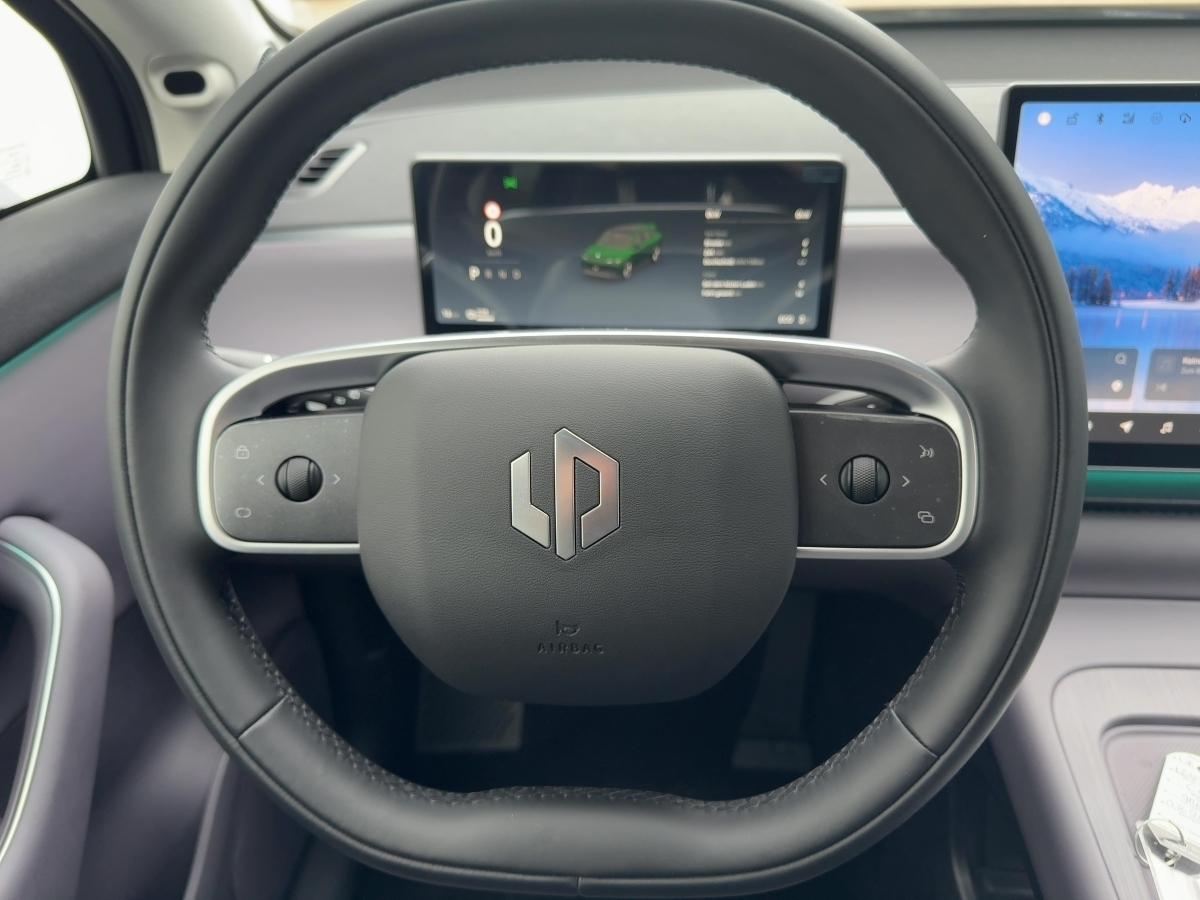 C10  Elektro Navigationssystem 360° Kamera