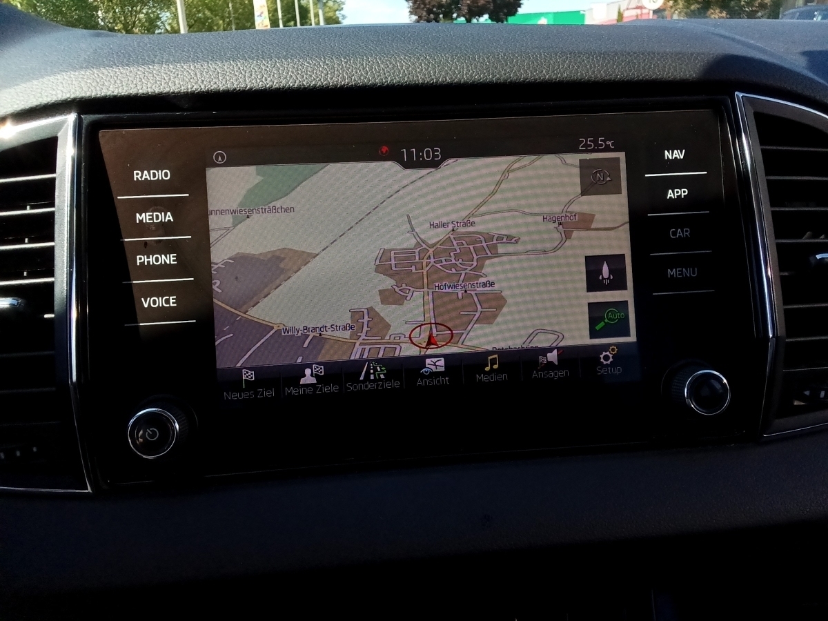 Karoq 1.6 TDI Ambition (EURO 6d-TEMP)