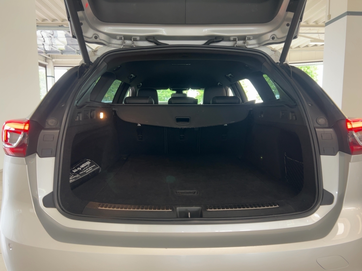 Insignia 2.0 Turbo 4x4 GSi (EURO 6d)