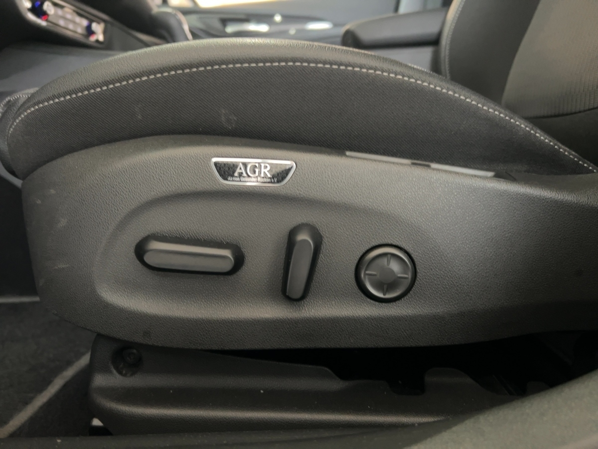 Insignia 2.0 Turbo 4x4 GSi (EURO 6d)