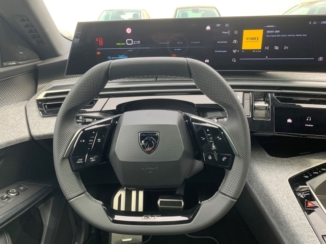 3008 Elektromotor 210 GT, Rückfahrkamera, Navi,