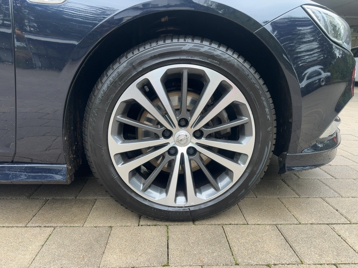 Insignia 2.0 CDTI Ultimate Exclusiv