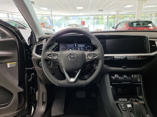 Karoq Style, 4x4, Rückfahrkamera, Navi
