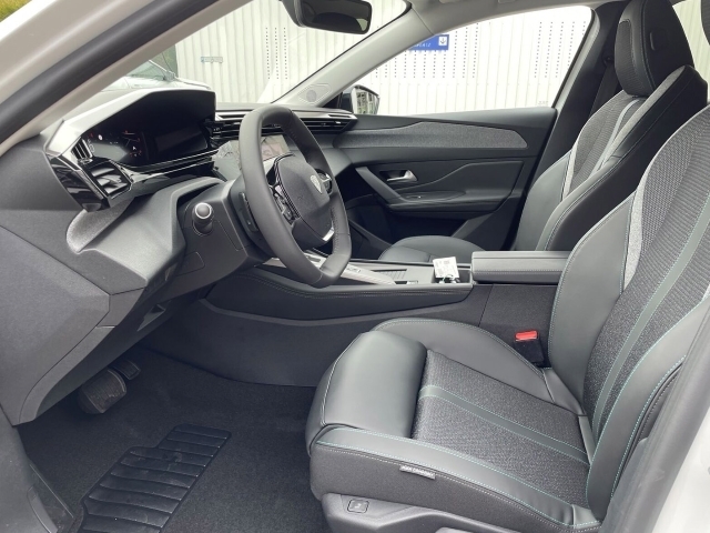 5008 1.5 BlueHDi 130 GT