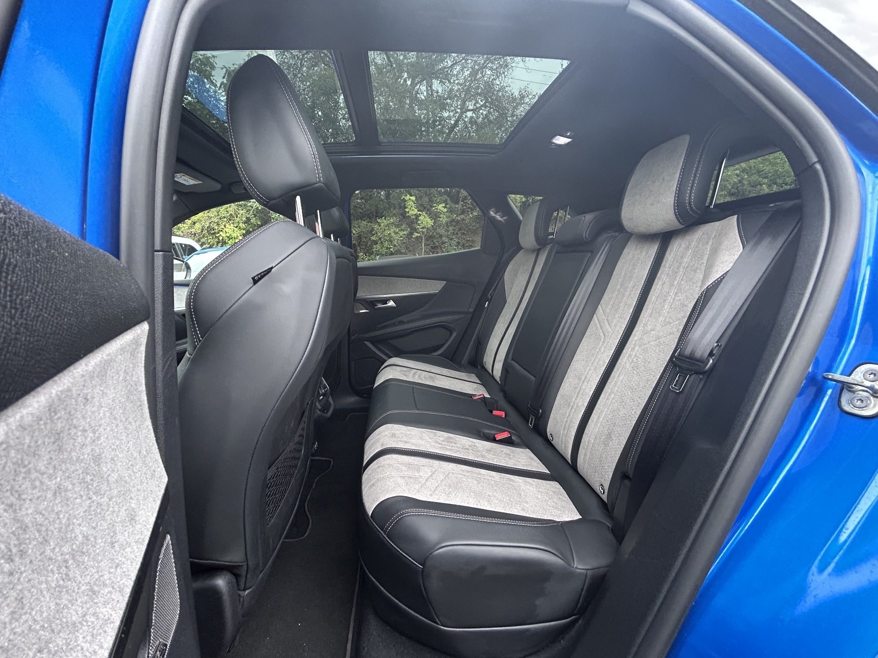 Renegade PHEV S 240PS