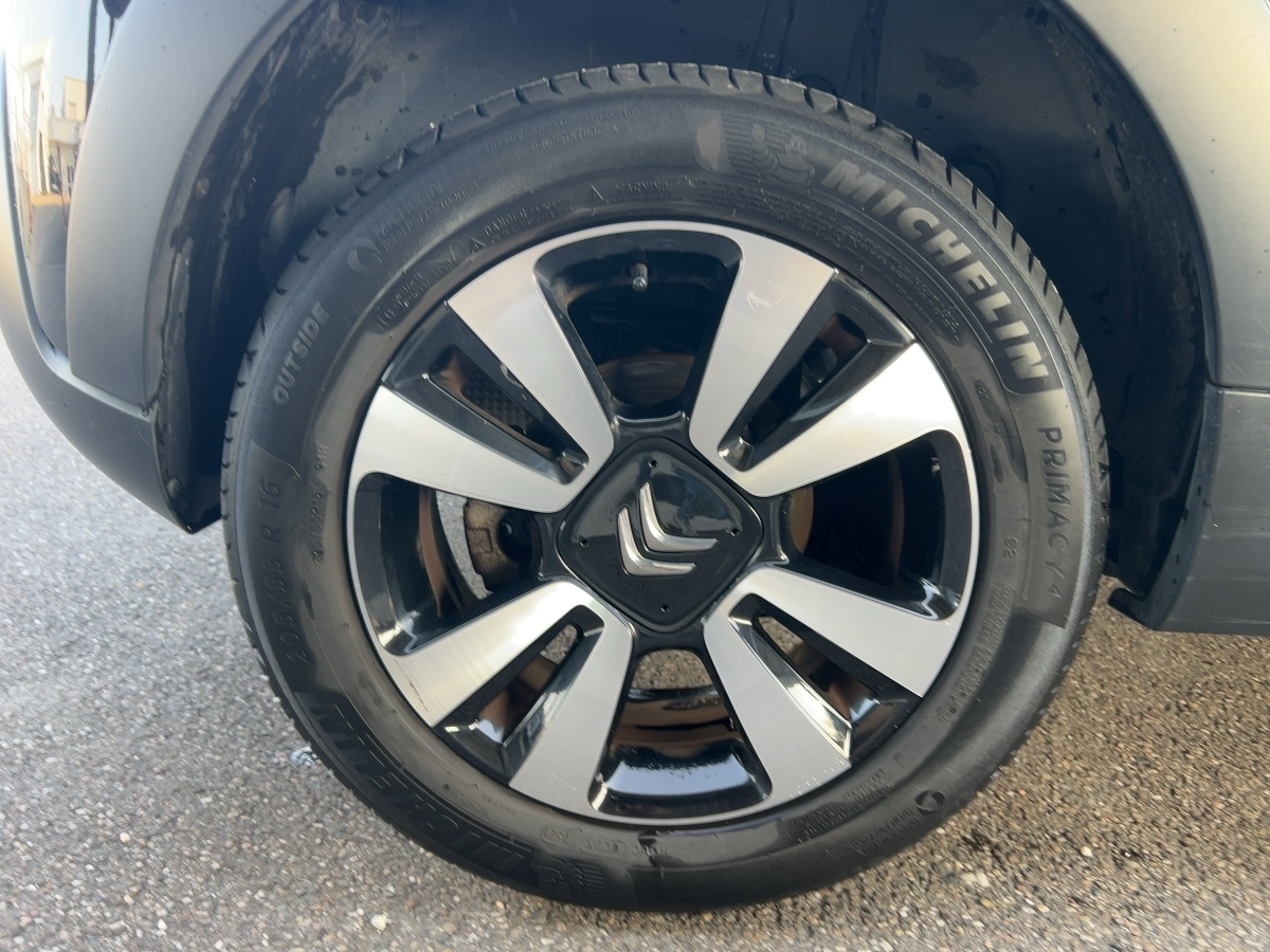C3 1.2 PureTech 110 Shine Pack Stop&Start Navi
