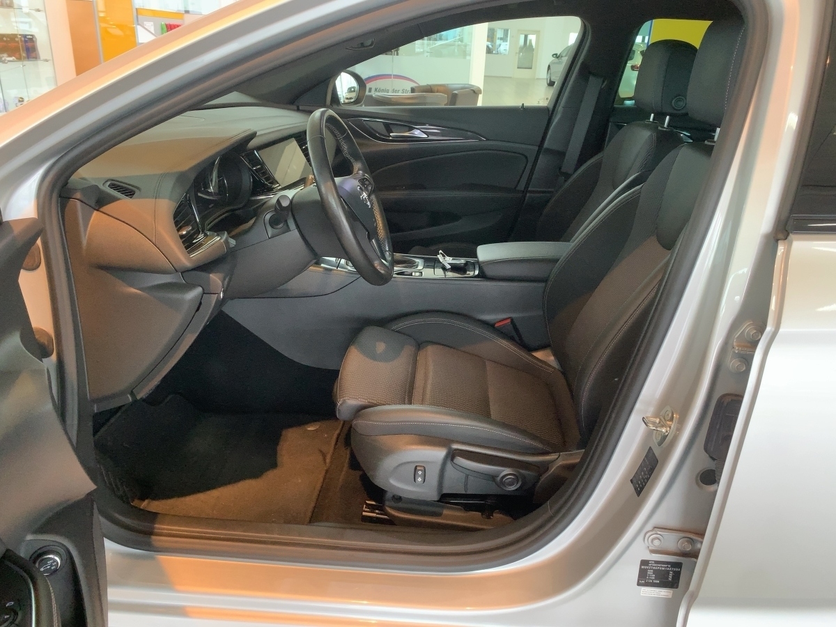 Insignia  Elegance Sitzheizung Rükfahrkamera