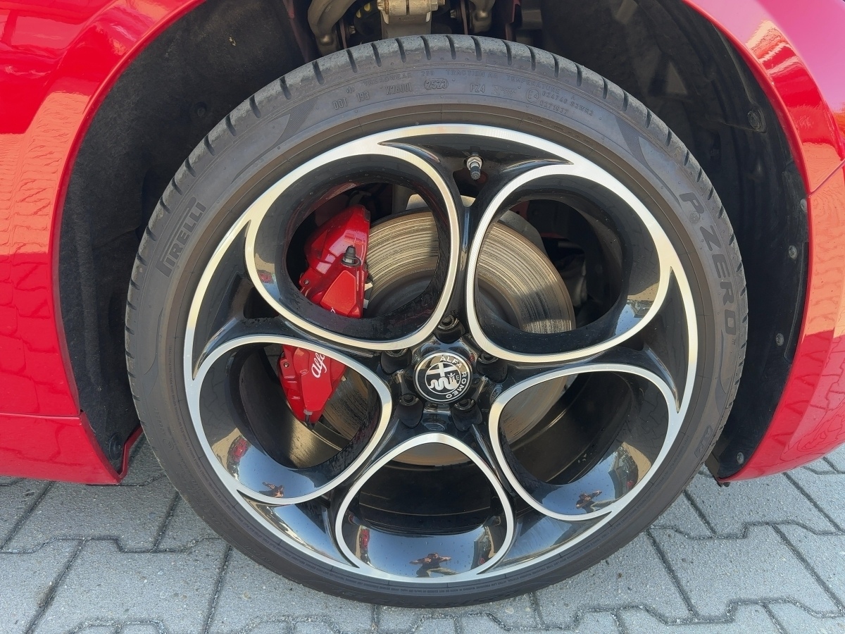 Giulia 2.0 Turbo 16V Competizione Q4 (EURO 6d)