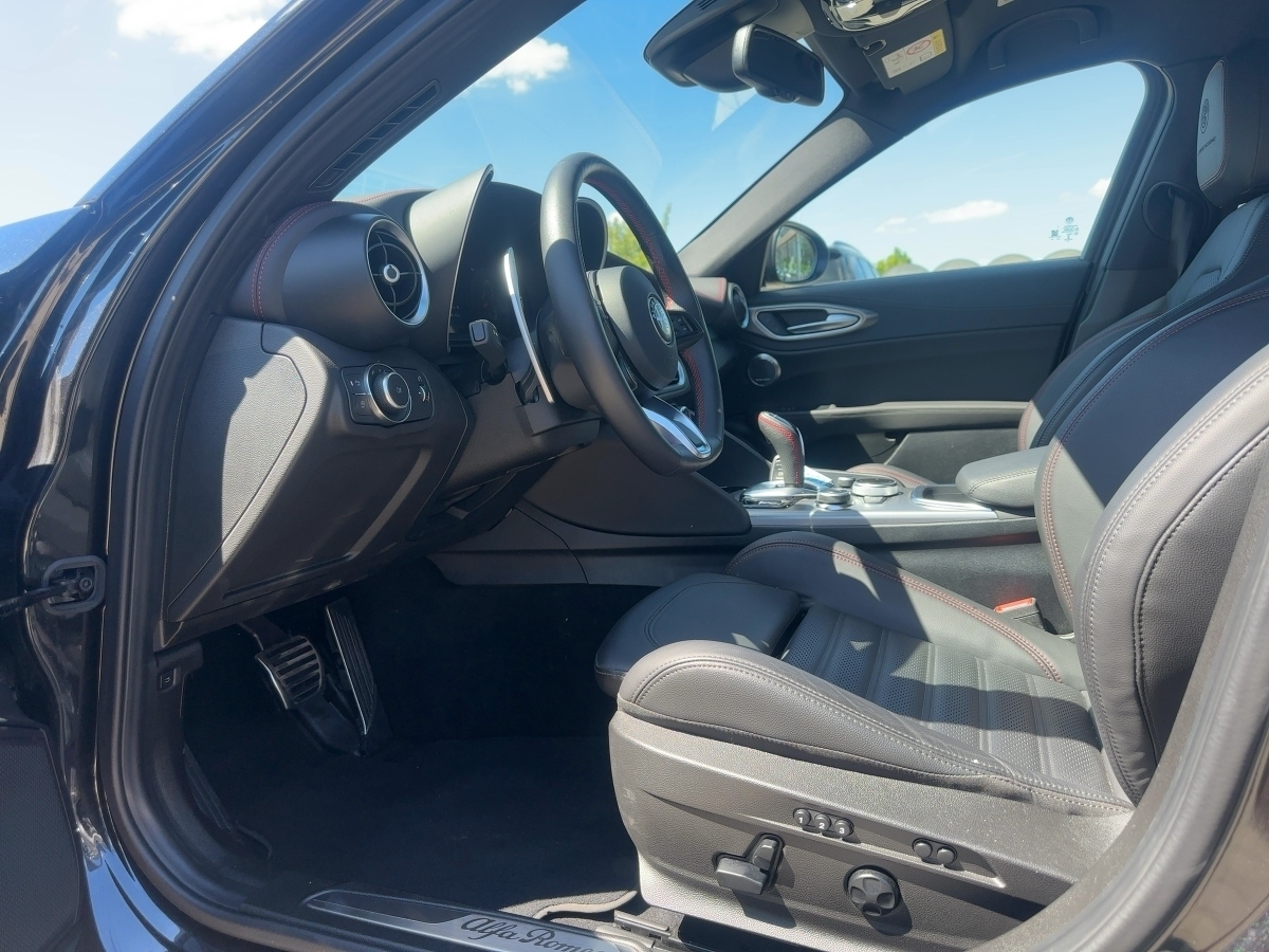 Giulia 2.0 Turbo 16V Competizione Q4 (EURO 6d)