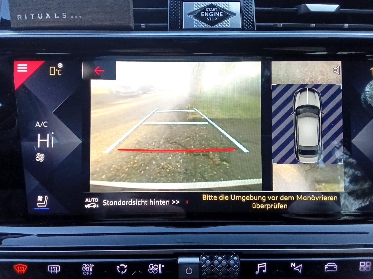 DS9 1.6 PureTech Rivoli + S&S Navi Kamera