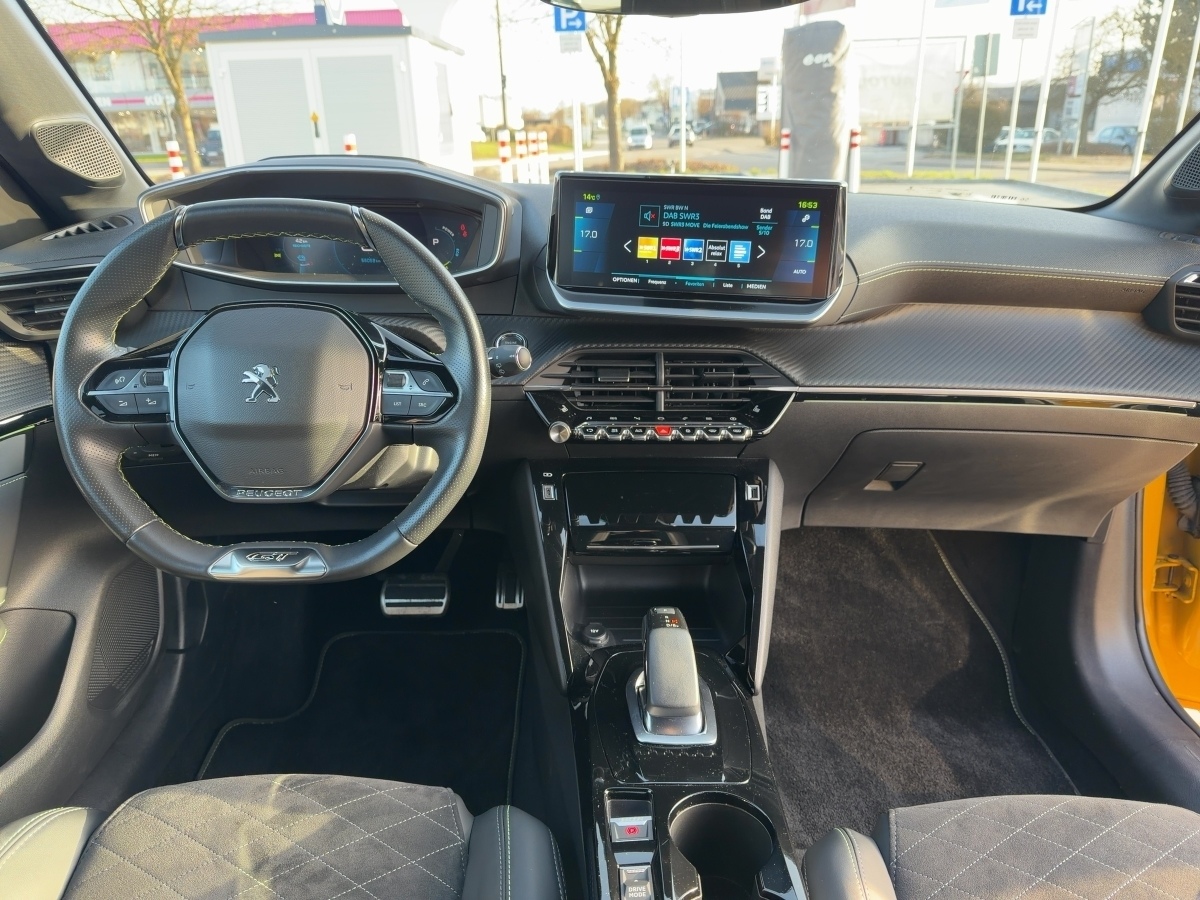 208 (e-) 136 GT Pack