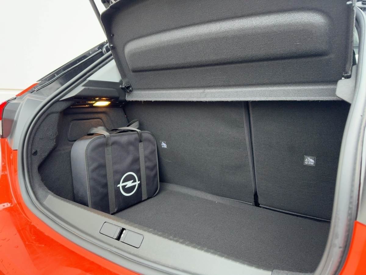 Corsa F 1.2 Turbo GS Line
