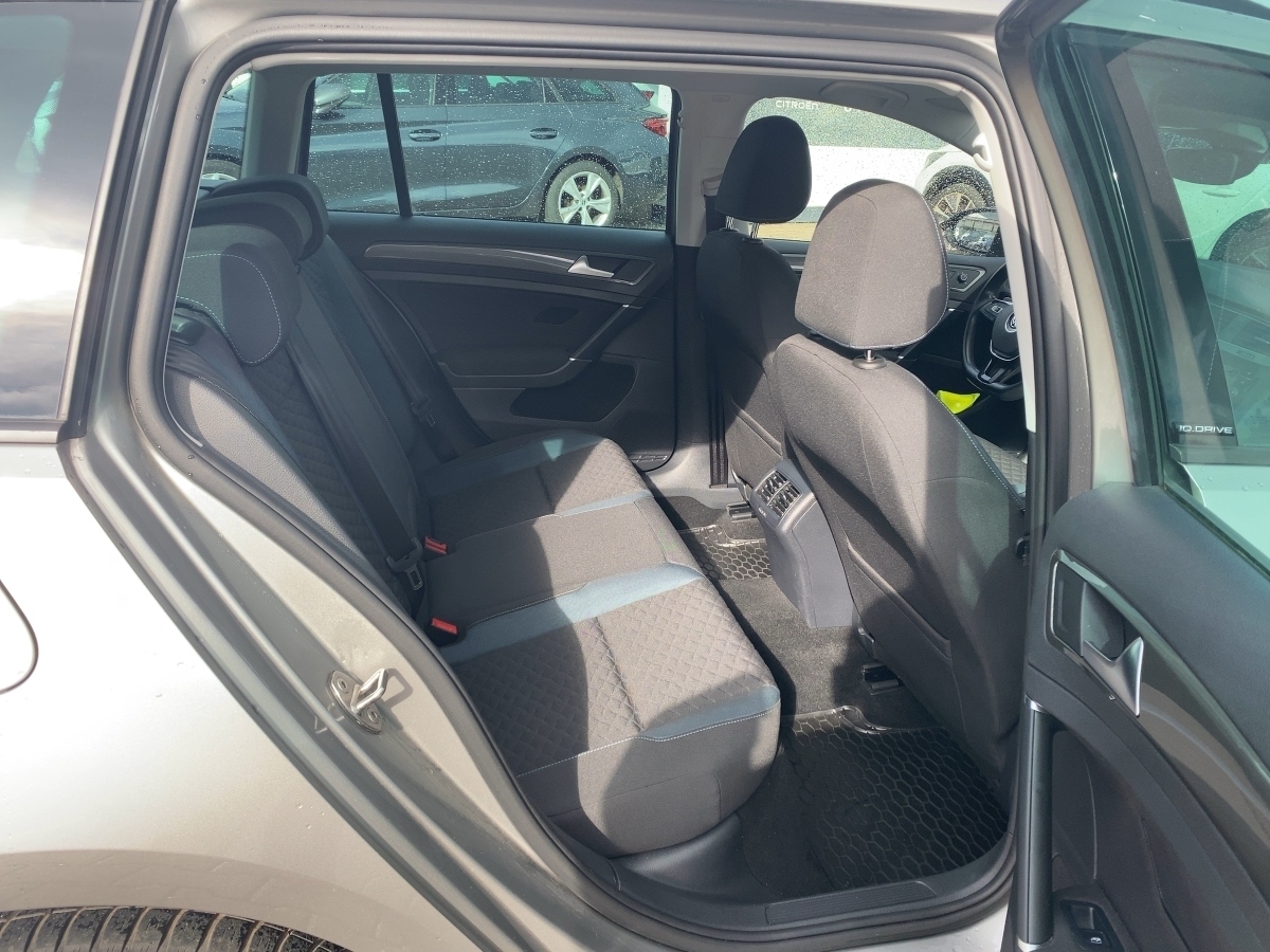 Touran 1.5 TSI Highline 7-Sitzer