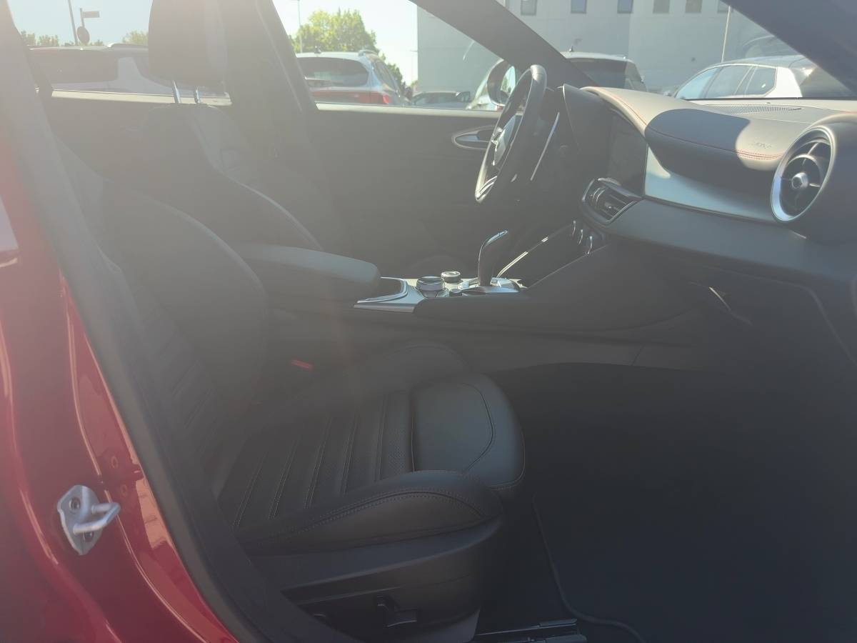 Giulia 2.0 Turbo 16V Competizione Q4 (EURO 6d)