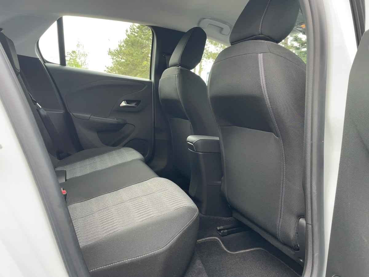 Corsa F 1.2 Edition Einparkhilfe Sitzheizung
