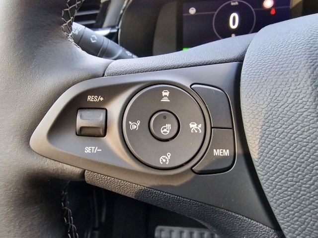 Corsa  F GS Line Elektro Navi Panoramadach SHZ