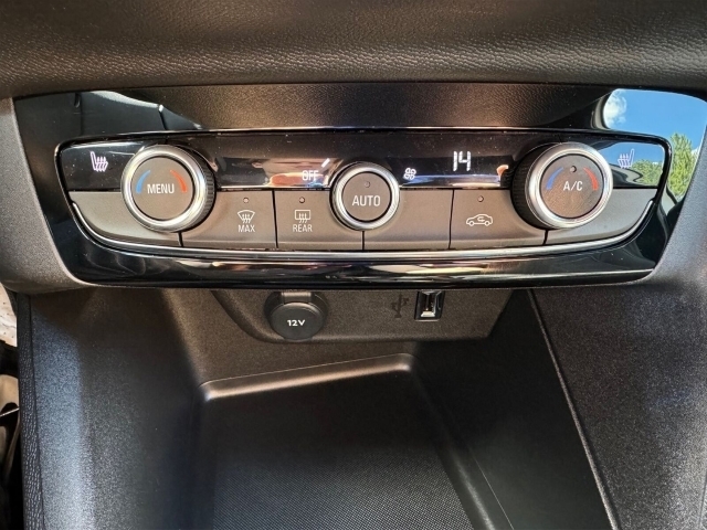 Corsa  F Ultimate Elektro Navigationssystem