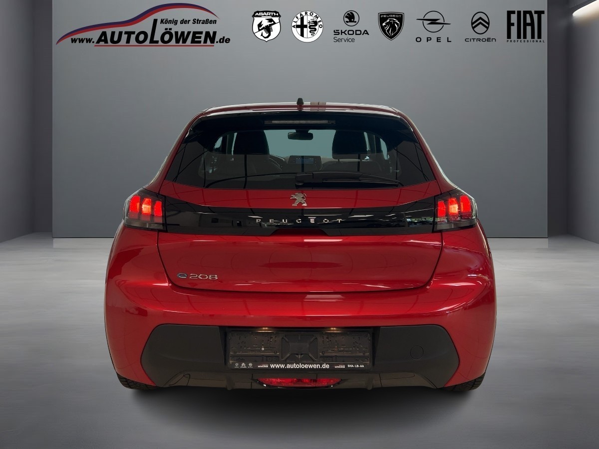 208 (e-) 136 Active