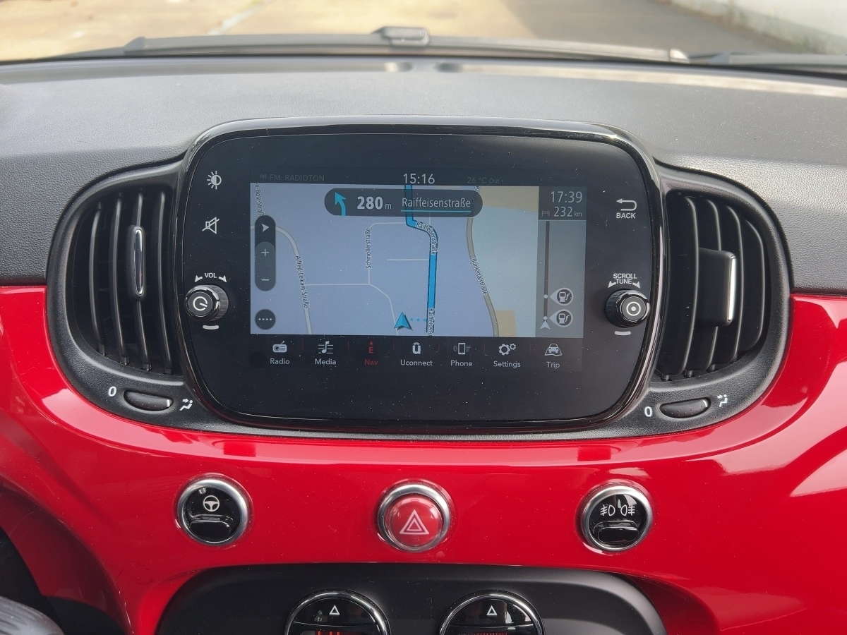 500 1.0 Mild Hybrid Red Einparkhilfe