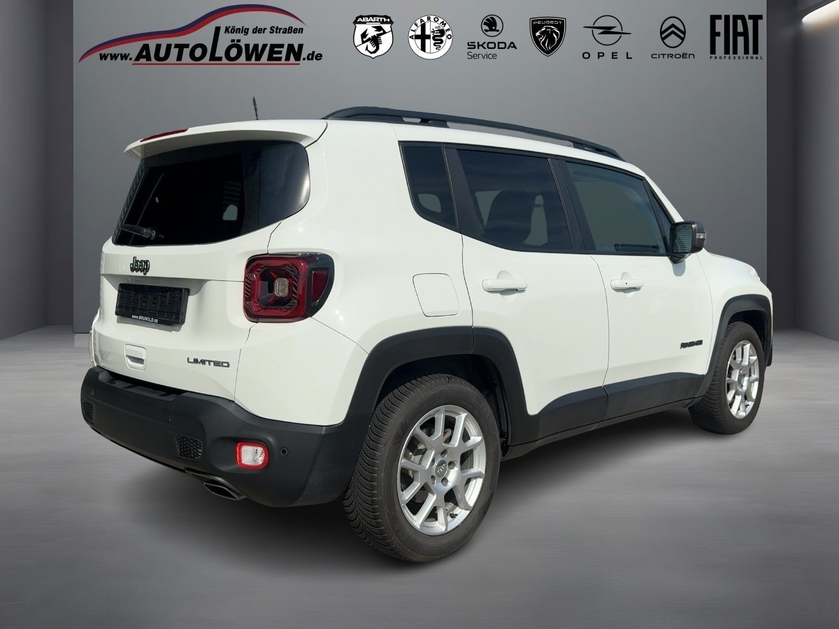 Renegade Plug in Hybrid Apple CarPlay