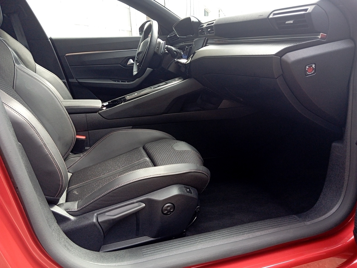 508 1.2 PureTech 130 SW GT Rückfahrkamera Sitzhe