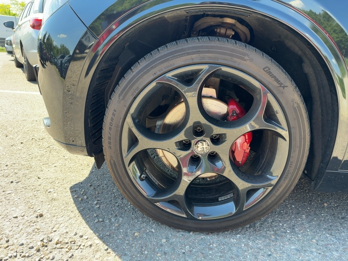Stelvio 2.0 Turbo 16V Competizione Q4 (EURO 6d)