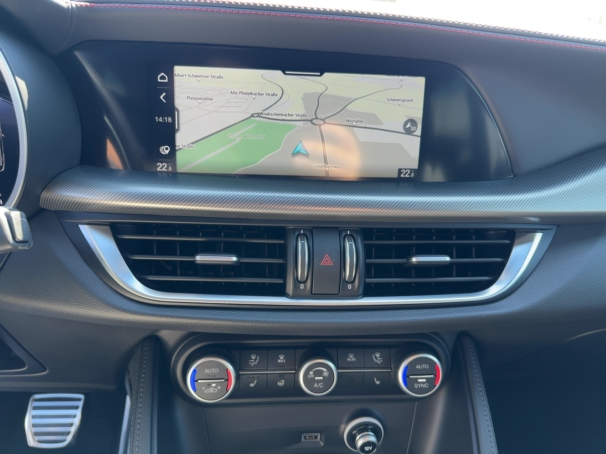 Stelvio 2.0 Turbo 16V Competizione Q4 (EURO 6d)