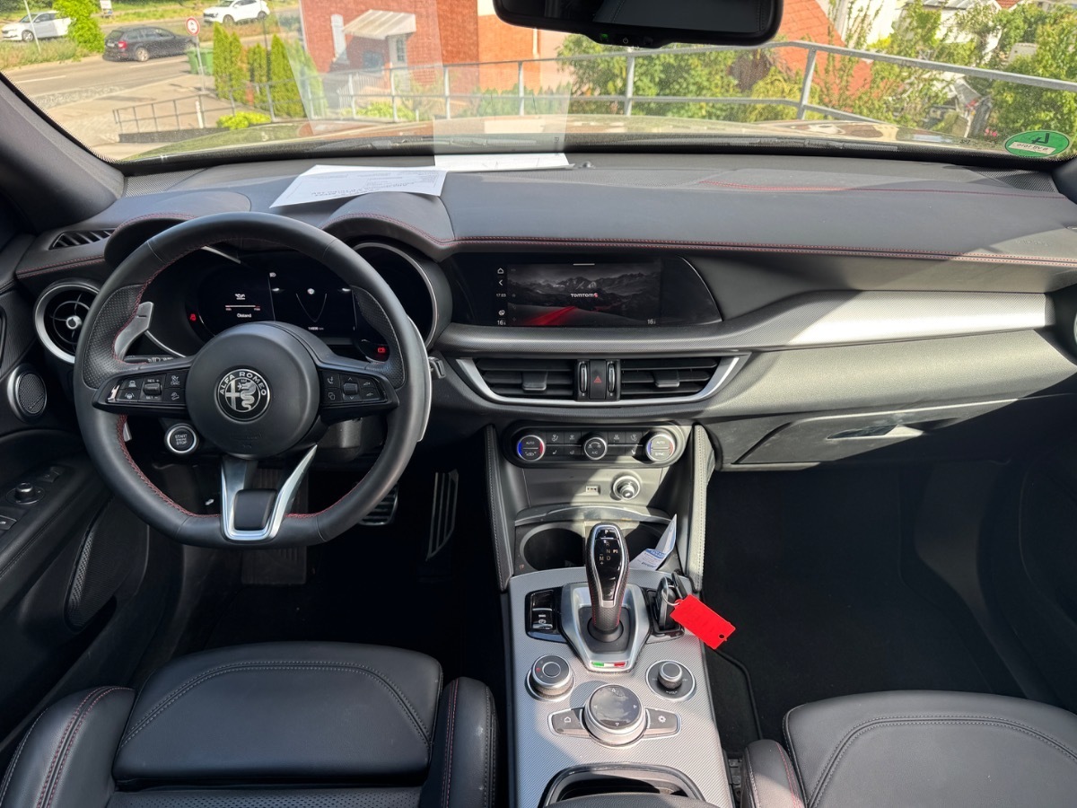 Stelvio 2.0 Turbo 16V Competizione Q4 (EURO 6d)