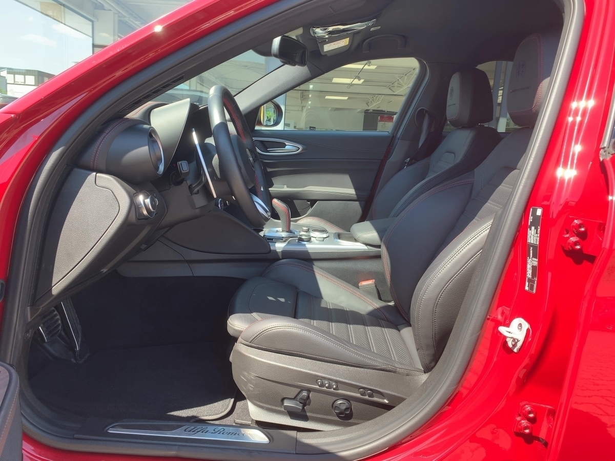 Giulia 2.0 Turbo 16V Competizione Q4 (EURO 6d)