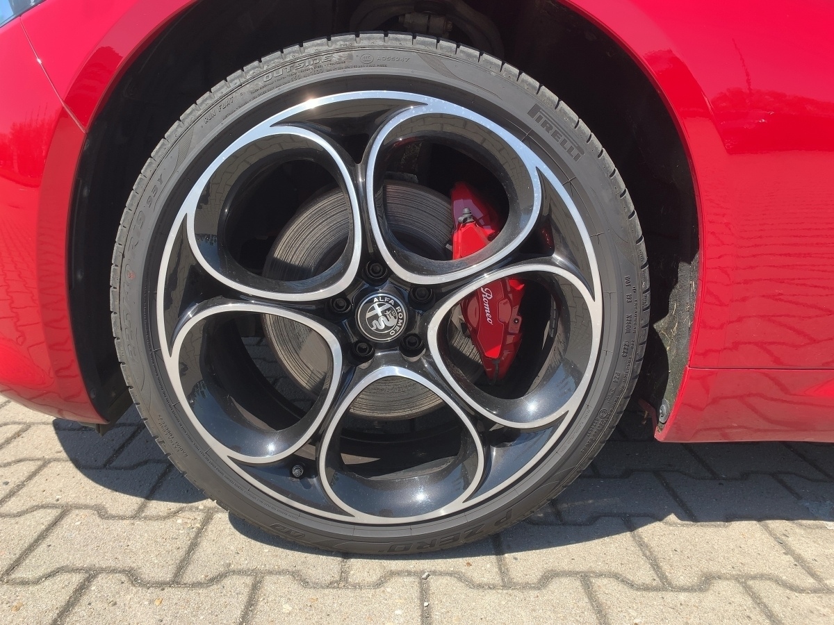 Giulia 2.0 Turbo 16V Competizione Q4 (EURO 6d)