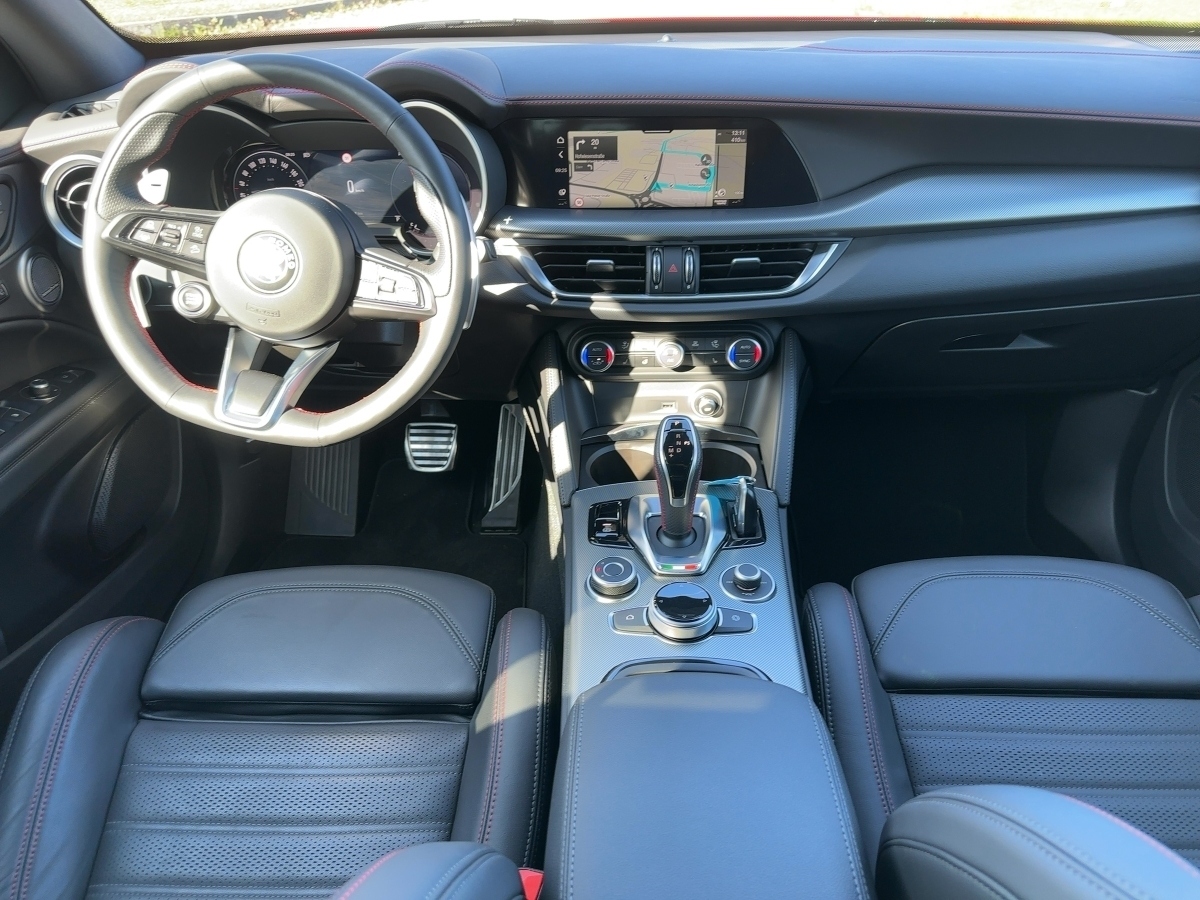Stelvio 2.0 Turbo 16V Competizione Q4 (EURO 6d)