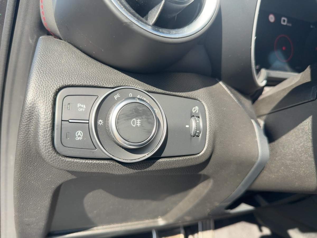 Giulia 2.0 Turbo 16V Competizione Q4 (EURO 6d)
