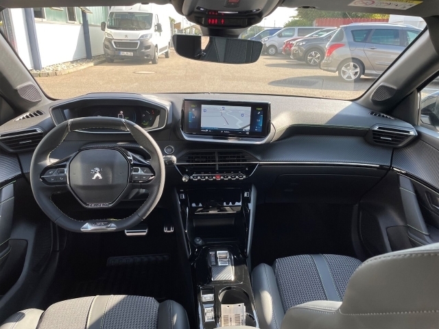 208 GT, Rückfahrkamera, Navi, Sitzheizung