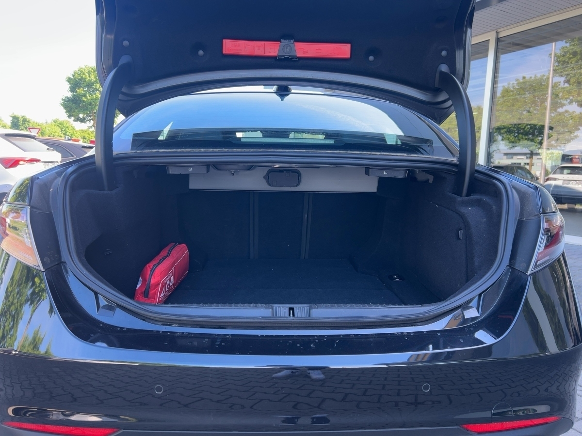 Avenger Altitude 1.2 T-GDI
