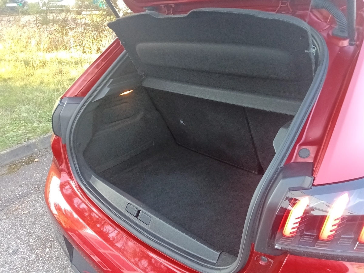 208 GT Elektro Navi Sitzheizung Kamera