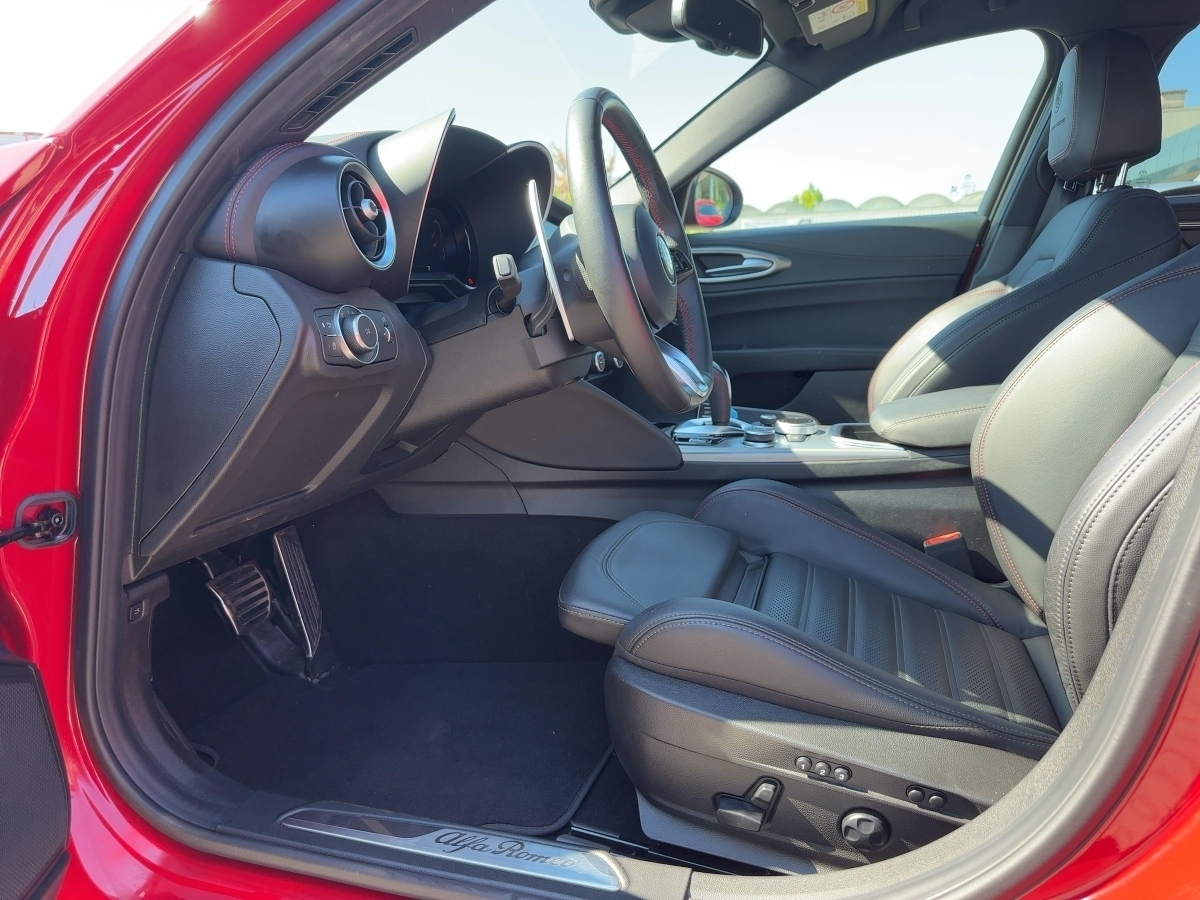Stelvio 2.0 Turbo 16V Competizione Q4 (EURO 6d)